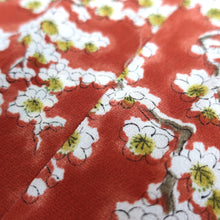 Load image into Gallery viewer, CC1002C1 Silk 8pcs Bundle Kimono Fabric Flower Navy White 55.1x5.9in(140x15cm)
