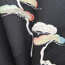 Load image into Gallery viewer, Haori Jacket Vintage(1950-1980) Black Pine Tree Silk #11061A4
