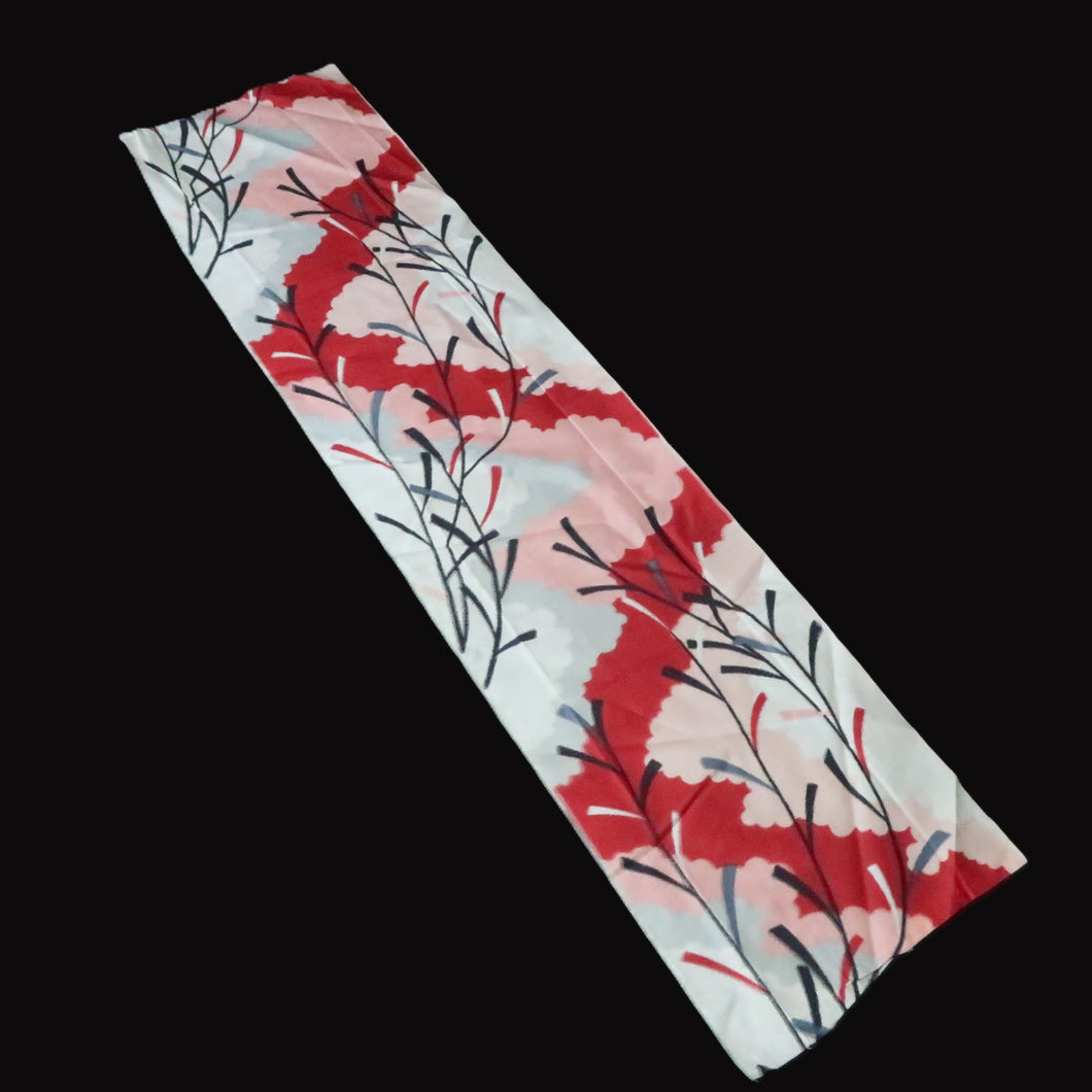 KK1506A2 Silk Kimono Fabric Vintage(1920-1950) Meisen Red 57.1x13.0in(145x33cm)