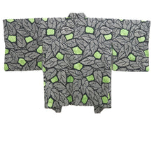 Load image into Gallery viewer, Haori Jacket Vintage(1950-1980) Black Green Shibori Leaves Silk #10581C1
