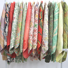 Load image into Gallery viewer, Bundle 15pcs Silk Haori Jacket Wholesale Bulk Free Shipping #783
