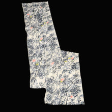 Load image into Gallery viewer, KK1476A2 Silk Kimono Fabric Vintage(1950-1980) Meisen White 86.2x12.2in(219x31cm)
