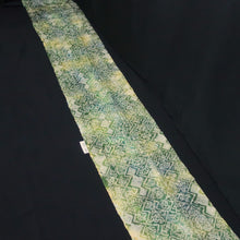 Load image into Gallery viewer, KK1448A1 Silk Kimono Fabric Vintage(1950-1980) Shibori Light Green 81.5x11.8in(207x30cm)
