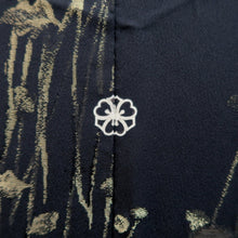 Load image into Gallery viewer, Haori Jacket Vintage(1950-1980) Black Gold Flower Silk #10005C3

