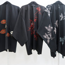 Load image into Gallery viewer, Bundle 15pcs Silk Haori Jacket Wholesale Bulk Free Shipping #605
