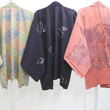 Load image into Gallery viewer, Bundle 15pcs Silk Haori Jacket Wholesale Bulk Free Shipping #633
