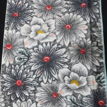 Load image into Gallery viewer, KK1477A2 Silk Kimono Fabric Vintage(1950-1980) Meisen White Black 56.3x13.0in(143x33cm)
