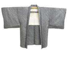 Load image into Gallery viewer, Haori Jacket Vintage(1950-1980) Black Shibori Silk #10602C2
