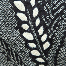 Load image into Gallery viewer, Haori Jacket Vintage(1950-1980) Black Full Shibori Botanical Silk #10952F2
