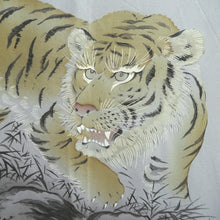 Load image into Gallery viewer, Men&#39;s Juban Blueish Gray Tiger Silk #10294E5
