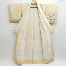 Load image into Gallery viewer, Kimono Pale Yellow Chrysanthemum Tall Silk #9925B4
