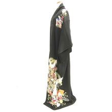 Load image into Gallery viewer, Tomesode Vintage(1920-1950) Black Hand painted Crane Birds Silk #10403A1
