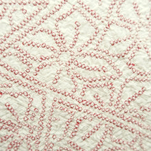 Load image into Gallery viewer, Haori Jacket Vintage(1950-1980) White Red Shibori Flower Silk #10582C1
