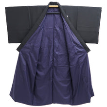 Load image into Gallery viewer, Men&#39;s Kimono Vintage(1950-1980) Black Montsuki Silk #10463A4
