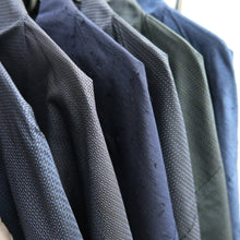 Load image into Gallery viewer, Bundle 12pcs Silk Vintage Men&#39;s Graphic Lining Haori Jacket Free Shipping #721
