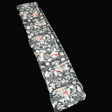 Load image into Gallery viewer, KK1479A2 Silk Kimono Fabric Vintage(1950-1980) Meisen Black 61.0x12.2in(155x31cm)
