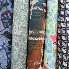 Load image into Gallery viewer, Bundle 15pcs Silk Haori Jacket Wholesale Bulk Free Shipping #760
