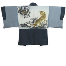 Load image into Gallery viewer, Men&#39;s Haori Vintage(1950-1980) Dark Blue Dragon Tiger Silk #10283E4
