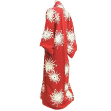 Load image into Gallery viewer, Kimono Vintage(1950-1980) Red Chrysanthemum Rangiku Silk #10266E4
