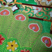 Load image into Gallery viewer, BB10075AF Silk Obi Fabric Peacock Green 51.6x11.0in(131x28cm)
