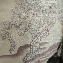 Load image into Gallery viewer, Men&#39;s Haori Vintage(1950-1980) Black Montsuki Habutae Kyoto Landscape Silk #9818B1
