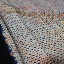 Load image into Gallery viewer, KK1384B7 Silk Kimono Fabric Vintage(1950-1980) Shibori Gradation 77.6x11.4in(197x29cm)
