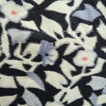 Load image into Gallery viewer, Haori Jacket Vintage(1920-1950) Black White Meisen Floral pattern Silk #11033A2
