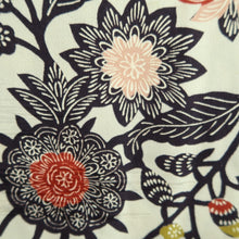 Load image into Gallery viewer, Haori Jacket Vintage(1950-1980) Off white Botanical Silk #11013A1
