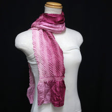 Load image into Gallery viewer, Silk Japanese Obiage Shibori Pink Gradation 51.2x5.1in(130x13cm) A#10020

