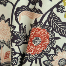 Load image into Gallery viewer, Haori Jacket Vintage(1950-1980) Off white Botanical Silk #11013A1
