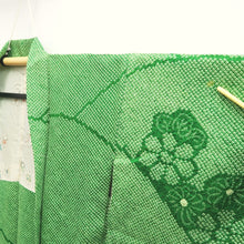 Load image into Gallery viewer, Haori Jacket Vintage(1950-1980) Green Shibori Chrysanthemum Silk #10112D2
