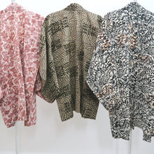 Load image into Gallery viewer, Bundle 15pcs Silk Haori Jacket Wholesale Bulk Free Shipping #634
