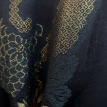 Load image into Gallery viewer, Haori Jacket Vintage(1950-1980) Black Gold Chrysanthemum Silk #10006C3
