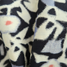 Load image into Gallery viewer, Haori Jacket Vintage(1920-1950) Black White Meisen Floral pattern Silk #11033A2
