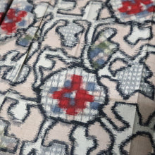 Load image into Gallery viewer, KK1480A2 Silk Kimono Fabric Vintage(1950-1980) Meisen Light Pink 90.9x12.6in(231x32cm)

