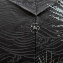 Load image into Gallery viewer, Haori Jacket Vintage(1950-1980) Black Gold Silver Pine Tree Silk #10984F4
