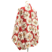 Load image into Gallery viewer, Haori Jacket Vintage(1950-1980) Red Chrysanthemum Silk #11014A1
