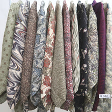 Load image into Gallery viewer, Bundle 12pcs Silk Vintage Haori Jacket Wholesale Bulk Free Shipping #642
