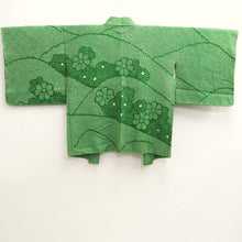 Load image into Gallery viewer, Haori Jacket Vintage(1950-1980) Green Shibori Chrysanthemum Silk #10112D2
