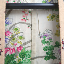 Load image into Gallery viewer, Haori Jacket Vintage(1950-1980) Apricot beige Plum blossom Branch Silk #10844E2

