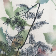 Load image into Gallery viewer, Haori Jacket Vintage(1950-1980) White Green Botanical Silk #10944F2
