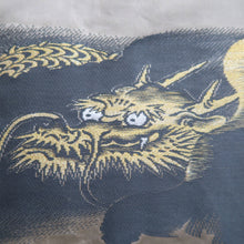 Load image into Gallery viewer, Men&#39;s Haori Vintage(1950-1980) Black Montsuki Dragon Tiger Silk #10438A3
