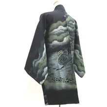 Load image into Gallery viewer, Haori Jacket Vintage(1950-1980) Black Silver Gold Landscape Wave Silk #10127D3
