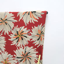 Load image into Gallery viewer, Haori Jacket Vintage(1950-1980) Red Chrysanthemum Silk #11014A1
