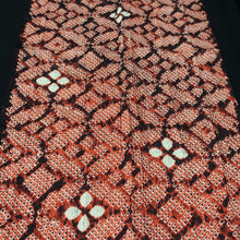 Load image into Gallery viewer, KK1388B7 Silk Kimono Fabric Vintage(1950-1980) Shibori Red 72.8x12.6in(185x32cm)
