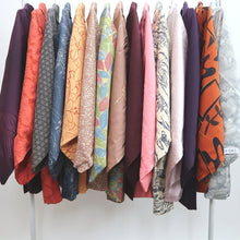 Load image into Gallery viewer, Bundle 15pcs Silk Haori Jacket Wholesale Bulk Free Shipping #543
