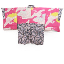 Load image into Gallery viewer, Haori Jacket Vintage(1950-1980) Pink Peacock feather Silk #10674D1

