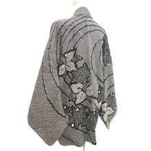 Load image into Gallery viewer, Haori Jacket Vintage(1950-1980) Black Full Shibori Lily Silk #10925F1
