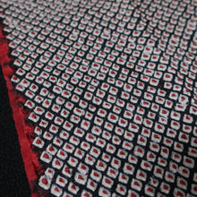 Load image into Gallery viewer, KK1389B7 Silk Kimono Fabric Vintage(1950-1980) Shibori Black 67.3x11.8in(171x30cm)

