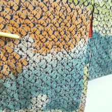 Load image into Gallery viewer, Haori Jacket Vintage(1920-1950) Green Yellow Orange Shibori Silk #10624C3
